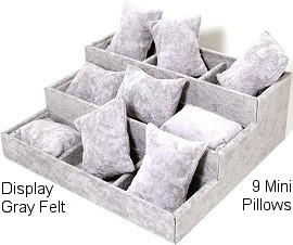 7.3" x 8" Gray Velvet 3 Stair, 9 Mini Pillow Ds167