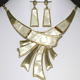 Necklace Earring Set Gold Cream White FNE935